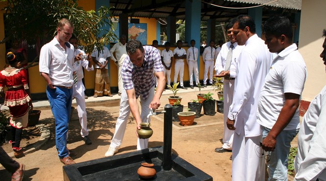 Bestuurslid André Bosscher bezoekt Sri Lanka opnieuw